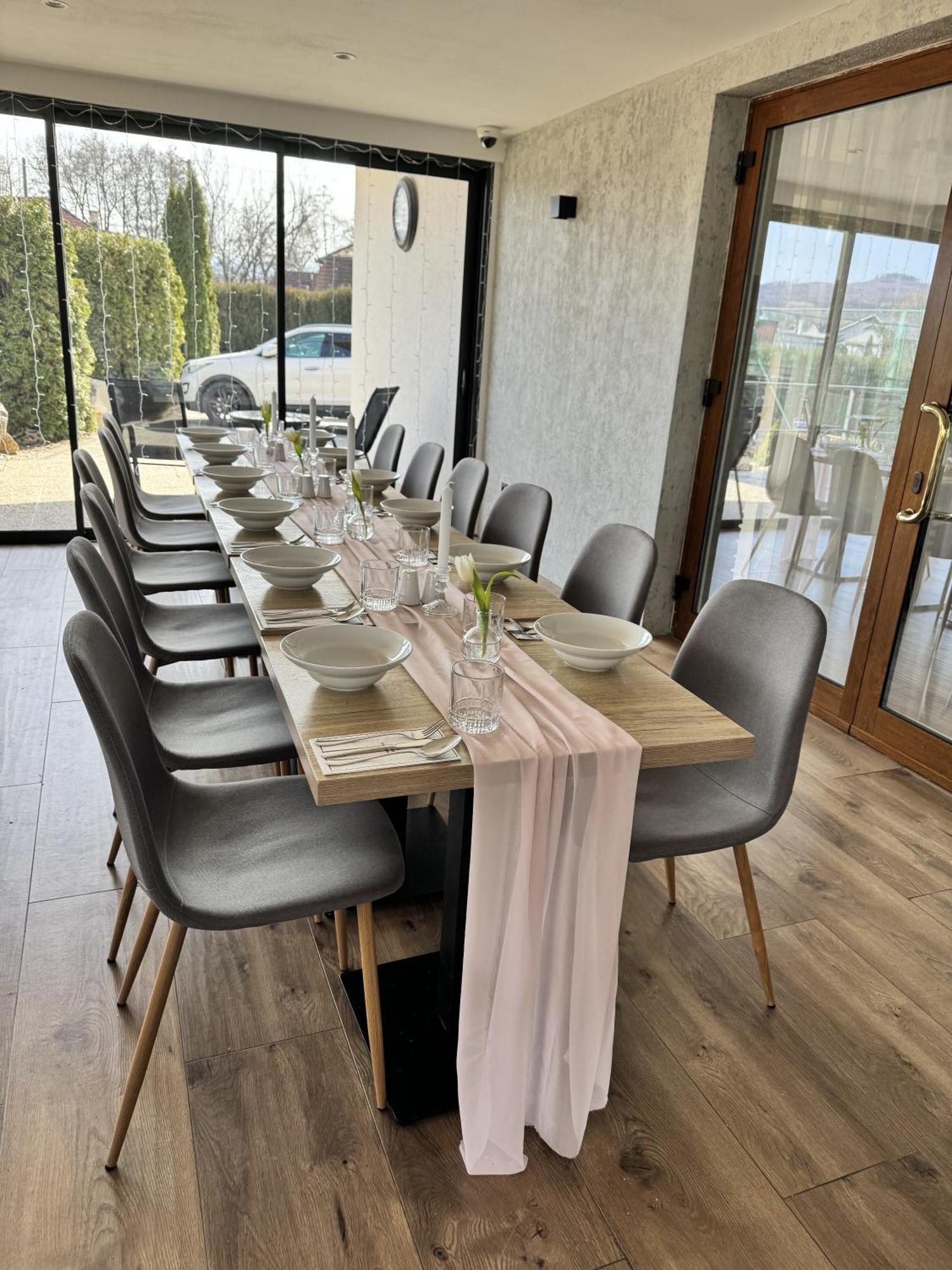 Raketa Residence, Restaurant & Hotel Prievidza Ngoại thất bức ảnh